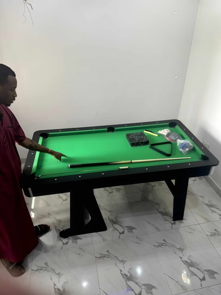 3-in-1 Convertible Snooker, Tennis & Dining Table Image 7