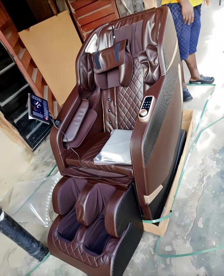 4D Luxury Zero-Gravity Full Body Massage Chair Image 3