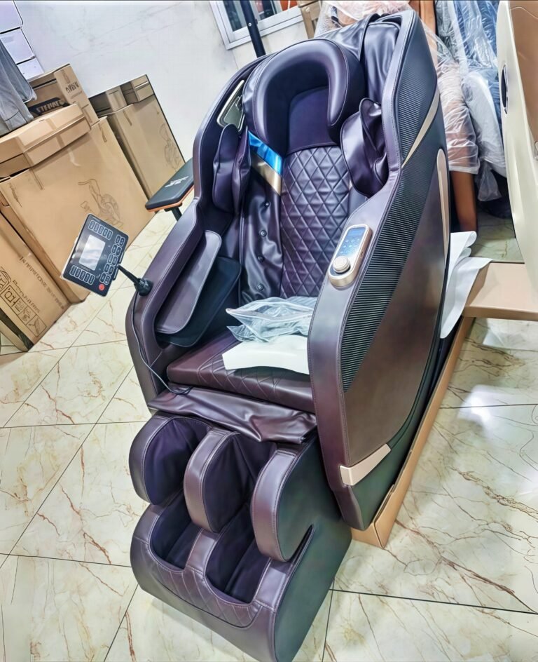 4D Luxury Zero-Gravity Full Body Massage Chair Image 5